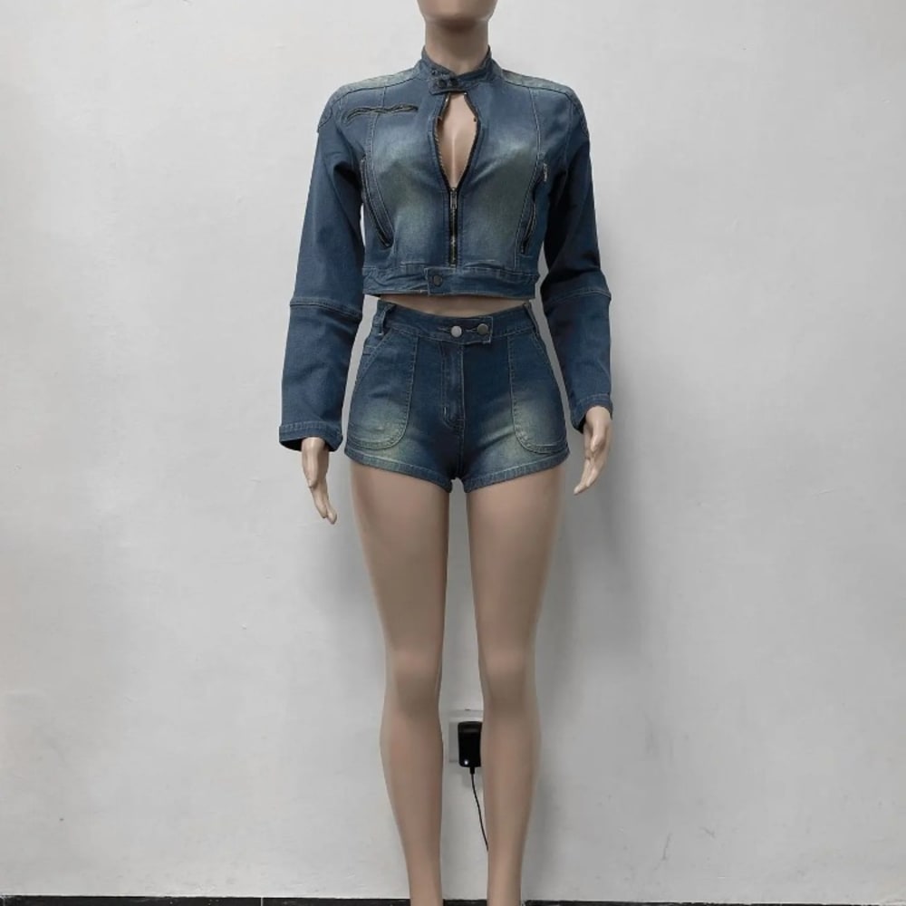 2024 New Spring Stretch Denim 2-Piece Set: Crop Top + Shorts